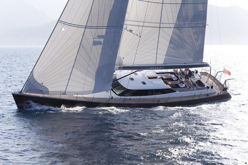 Alia Yachts AIYANA
