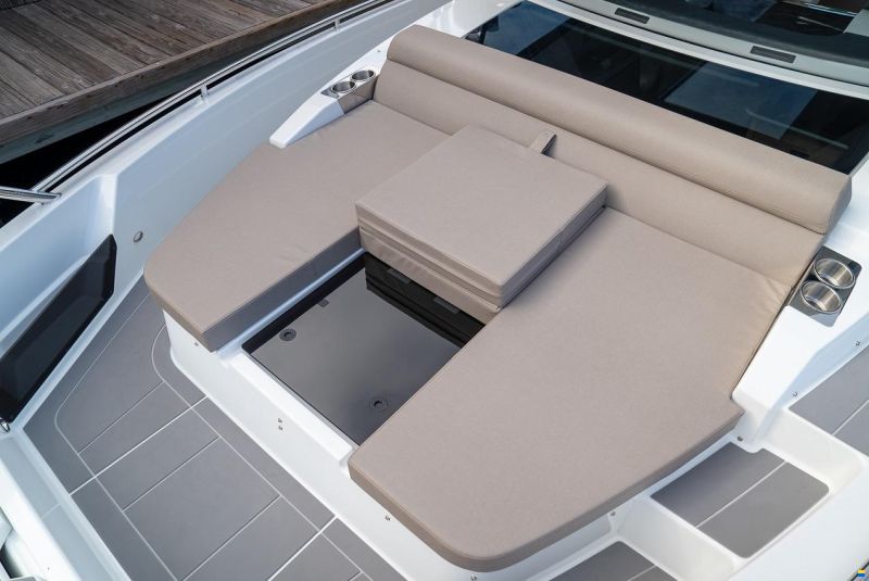 Quarken 35 Cabin Tourer