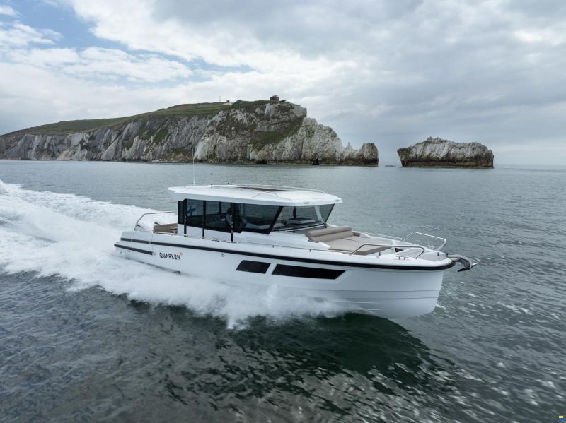 Quarken 35 Cabin Tourer