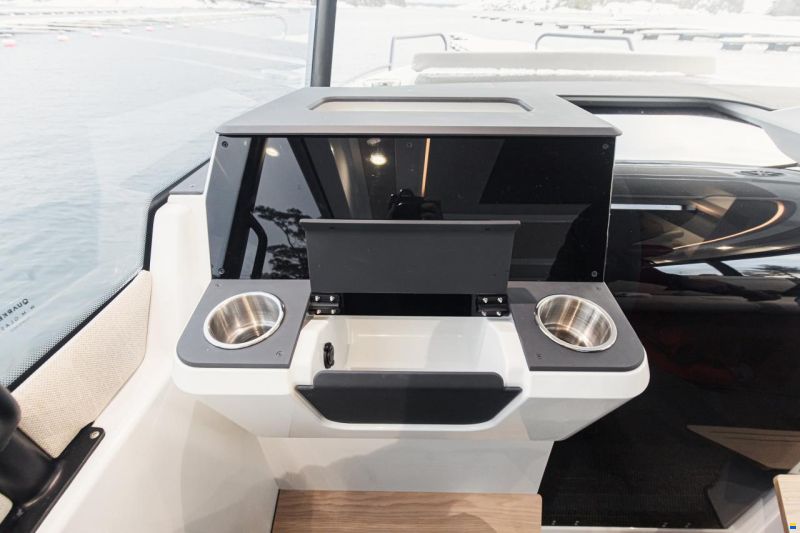 Quarken 35 Cabin Tourer