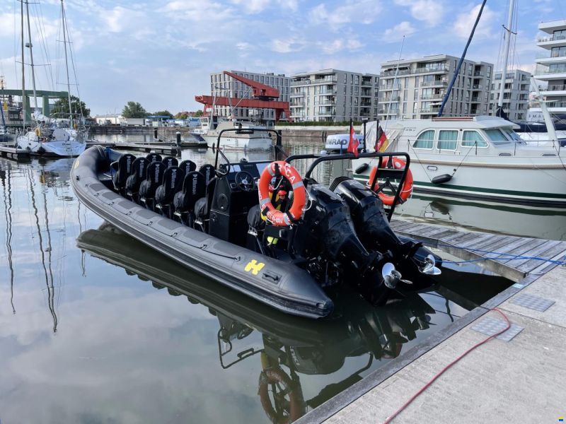 Humber Offshore 9.5