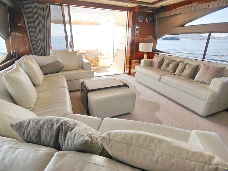 Princess Yachts International 72