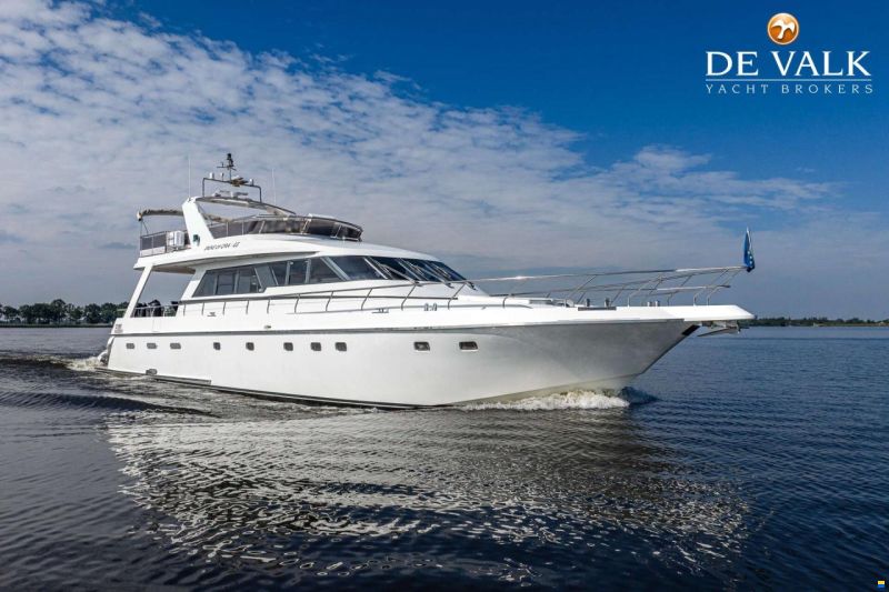 Van der Valk Explorer 25M