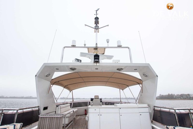 Van der Valk Explorer 25M