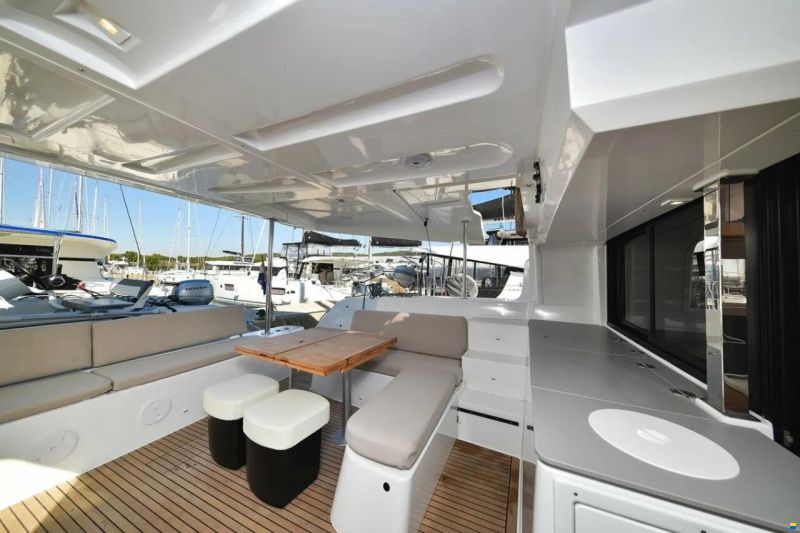 Lagoon 46