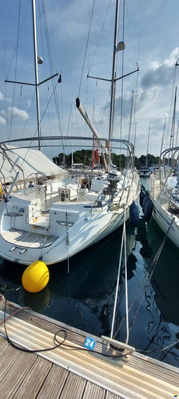 Bavaria 49