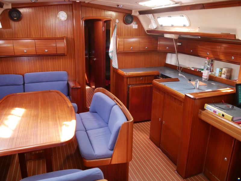 Bavaria 49