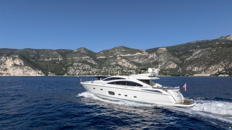 Sunseeker Predator 84