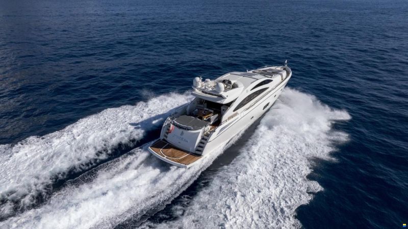 Sunseeker Predator 84