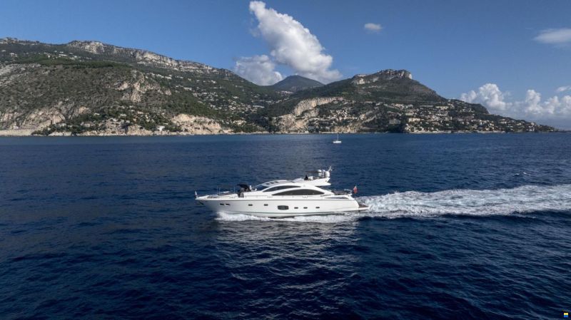 Sunseeker Predator 84