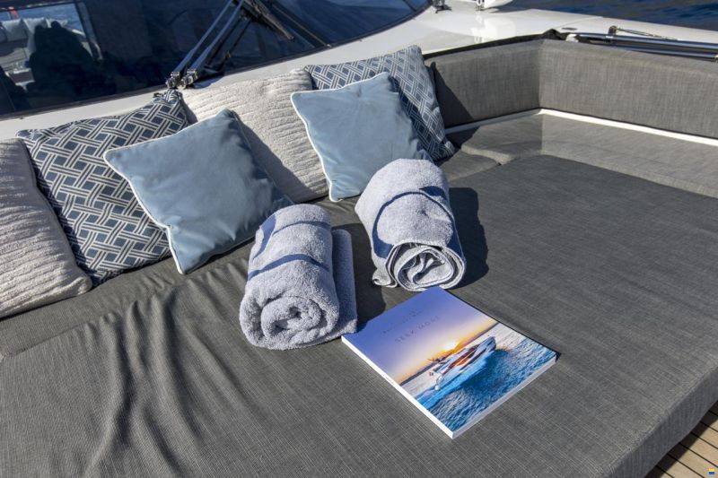 Sunseeker Predator 84