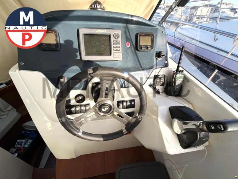 Beneteau Antares 880