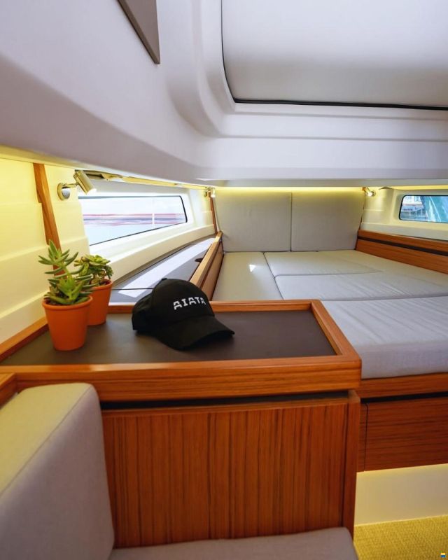 Aiata Wayfinder 38 Open