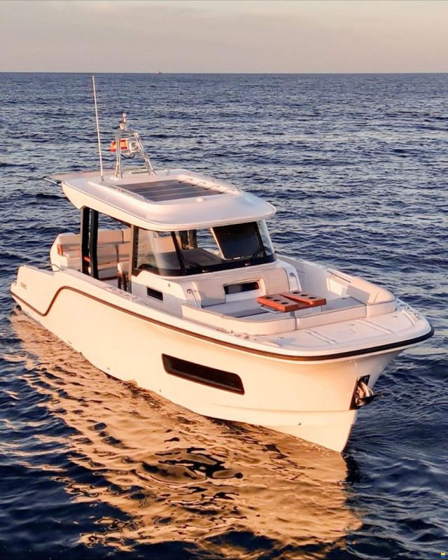 Aiata Wayfinder 38 Open