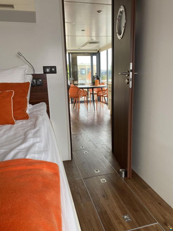 La Mare Houseboat Met Ligplaats Model DF