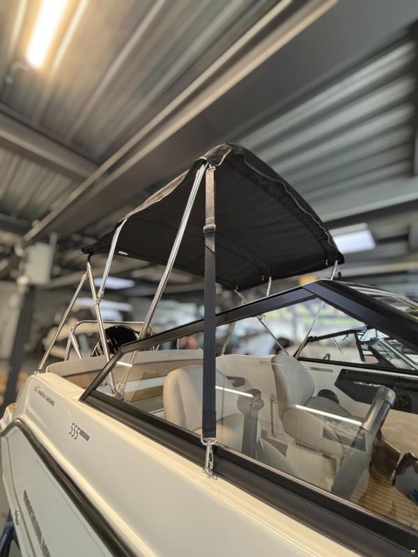 Quicksilver 555 Bowrider