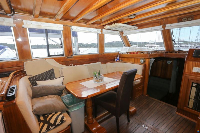 Özmarmarine Custom Wooden Yacht