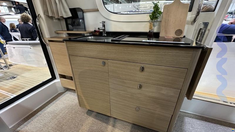 Nimbus COMMUTER 12