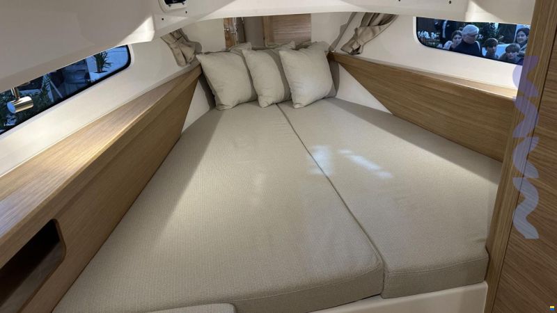 Nimbus TENDER 12
