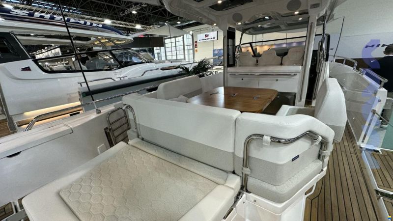 Nimbus TENDER 12