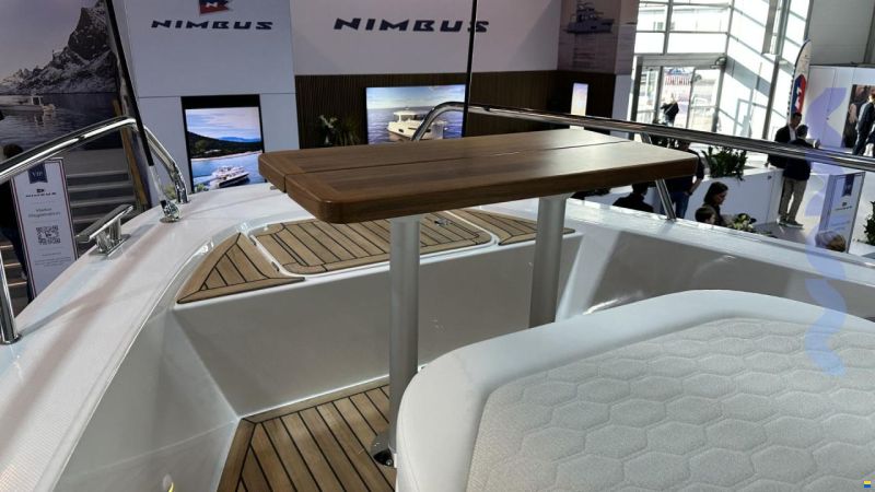 Nimbus TENDER 12