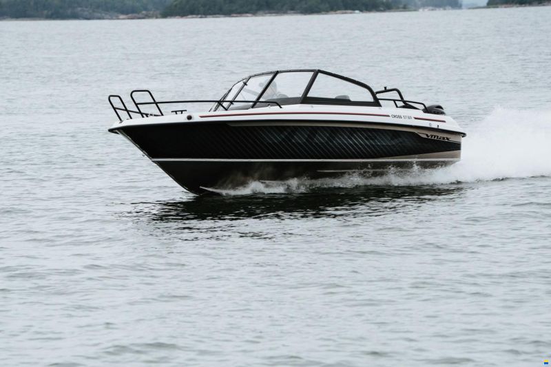 Yamarin Cross 57BR VMAX