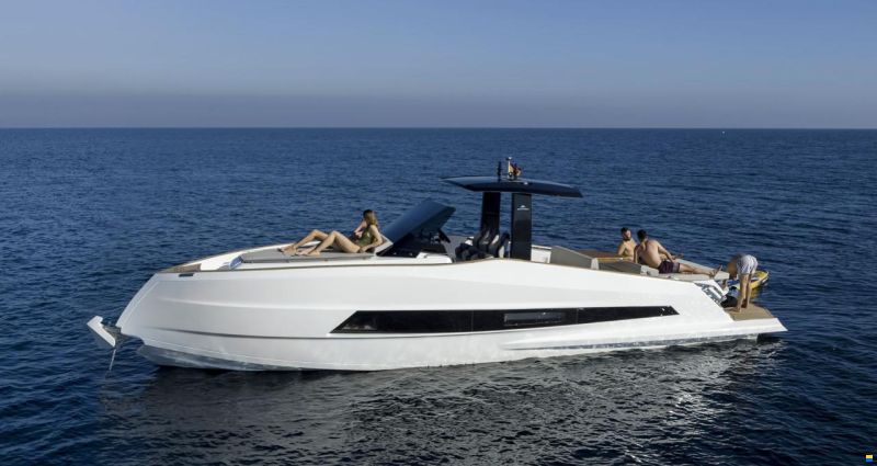 Astondoa 377 Coupe