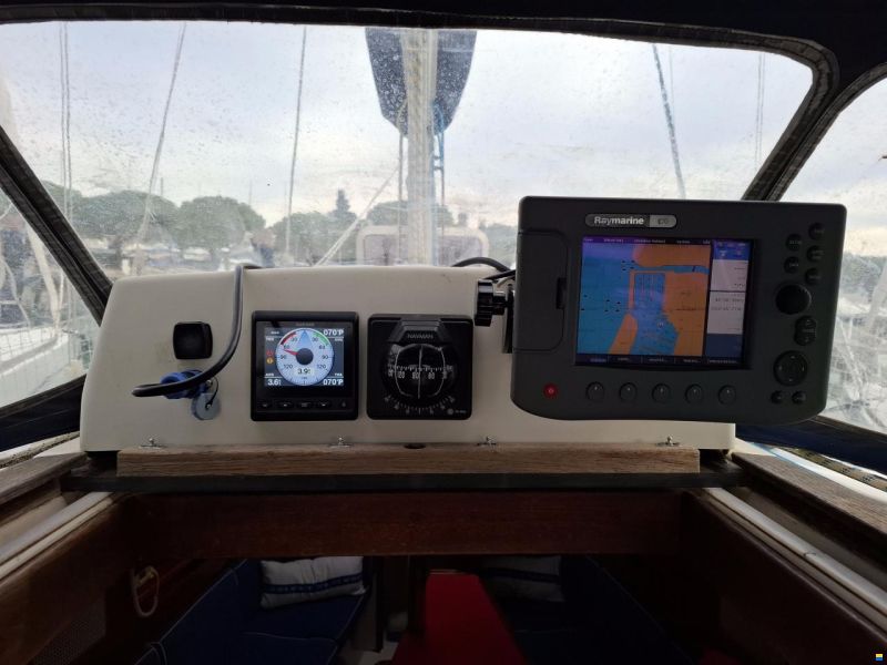 Hanse 311