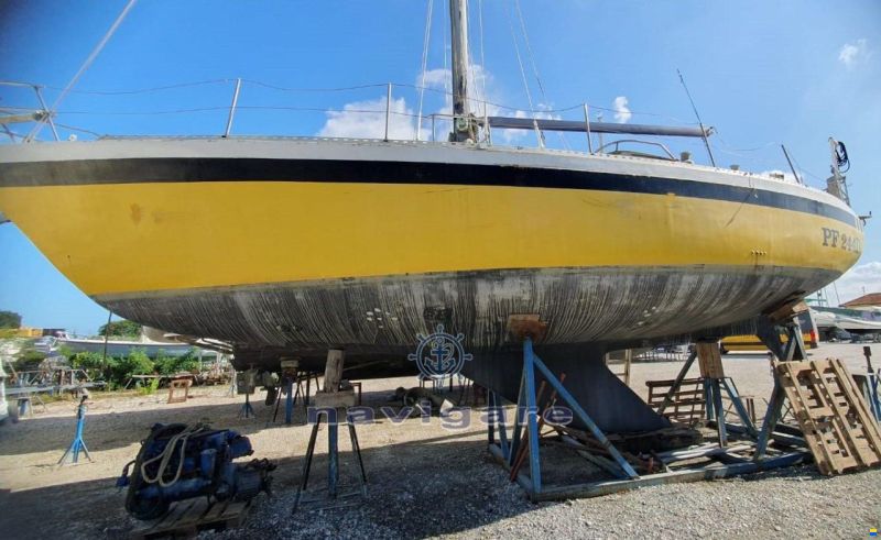 Cantieri del Serchio STRATOS 12
