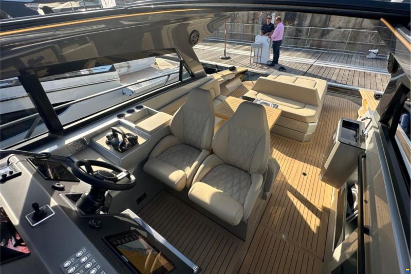 Focus Motor Yacht 3X