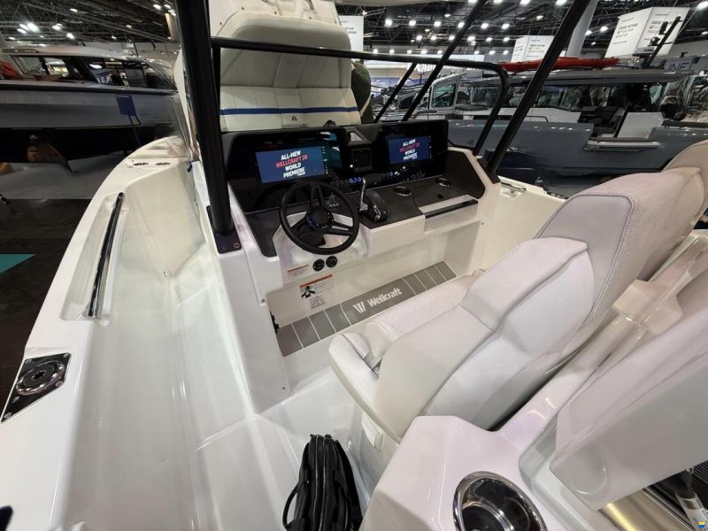 Wellcraft 28 T-TOP
