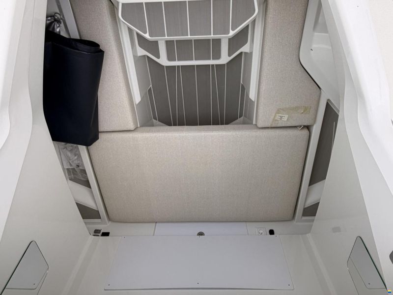 Wellcraft 28 T-TOP