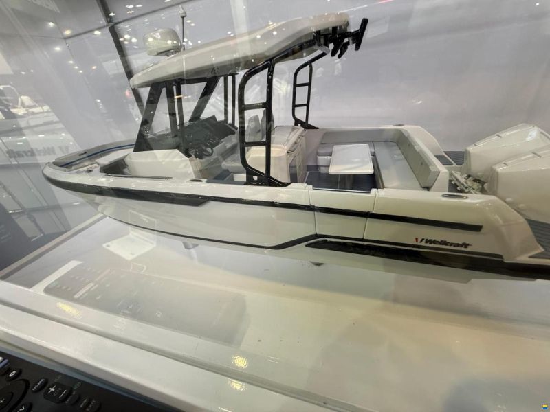 Wellcraft 28 T-TOP