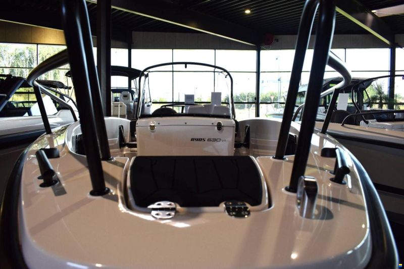 Ryds 630VI Mid C - 115 HP Yamaha
