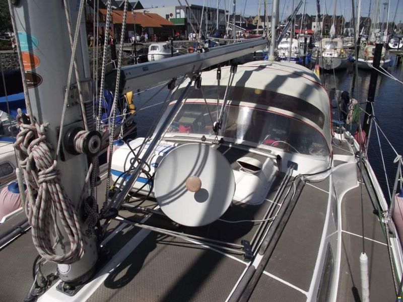 Westerly 33
