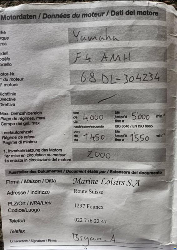 Plusieurs Moteurs inboard et hors-bord