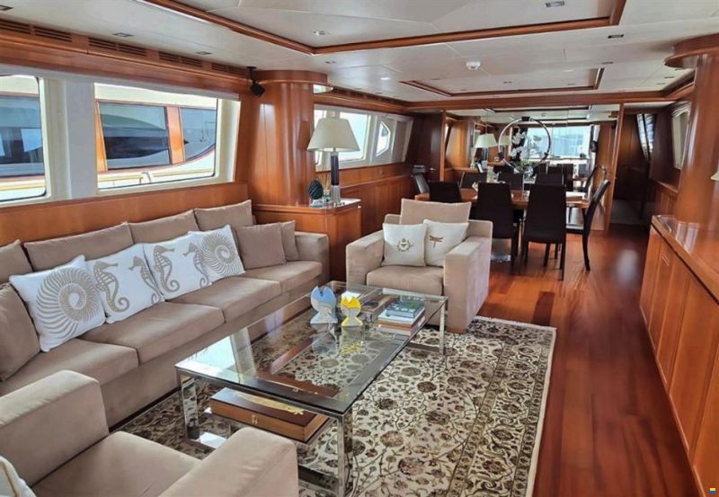 Falcon Yachts GB 102
