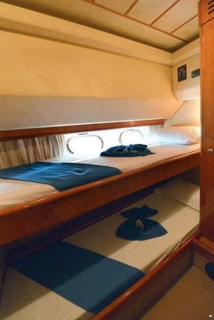 Ferretti 680