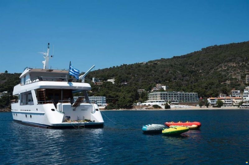 Perama Steel Cruiser 30m