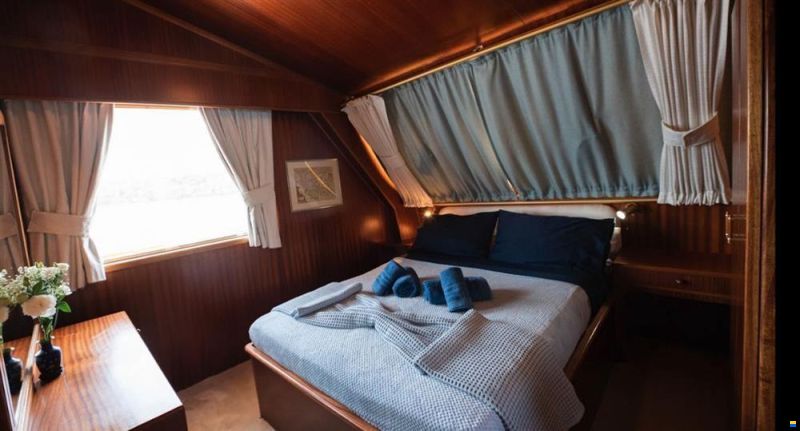 Perama Steel Cruiser 30m