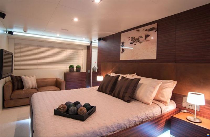 Admiral Boats 25m