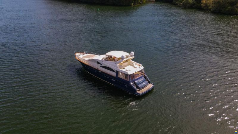 Astondoa 72 GLX