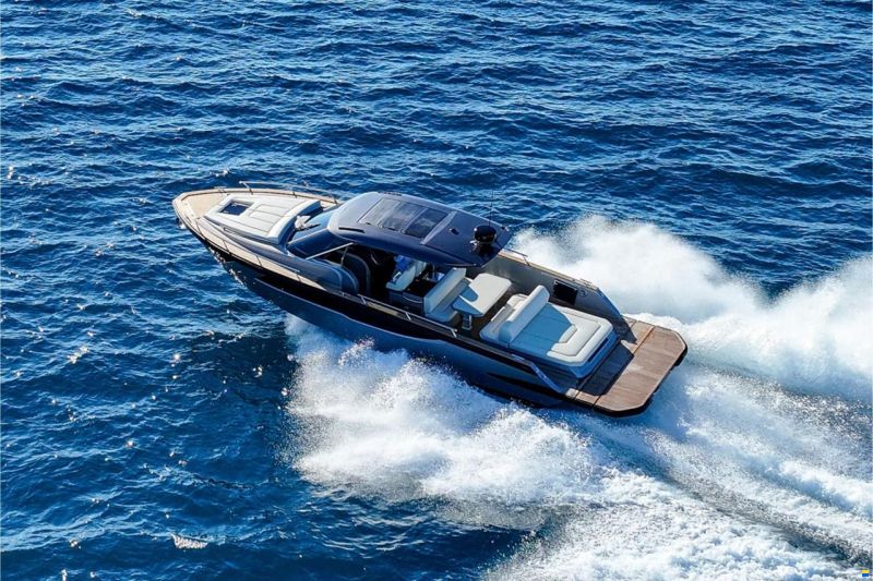 Focus Motor Yacht Forza 37