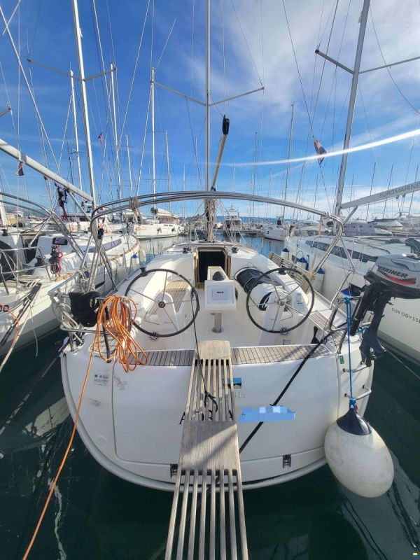 Bavaria 34 CRUISER