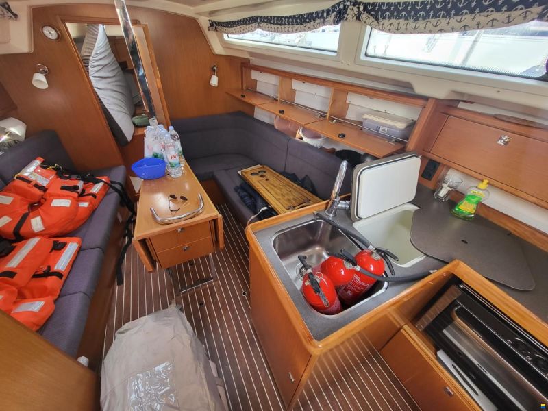 Bavaria 34 CRUISER