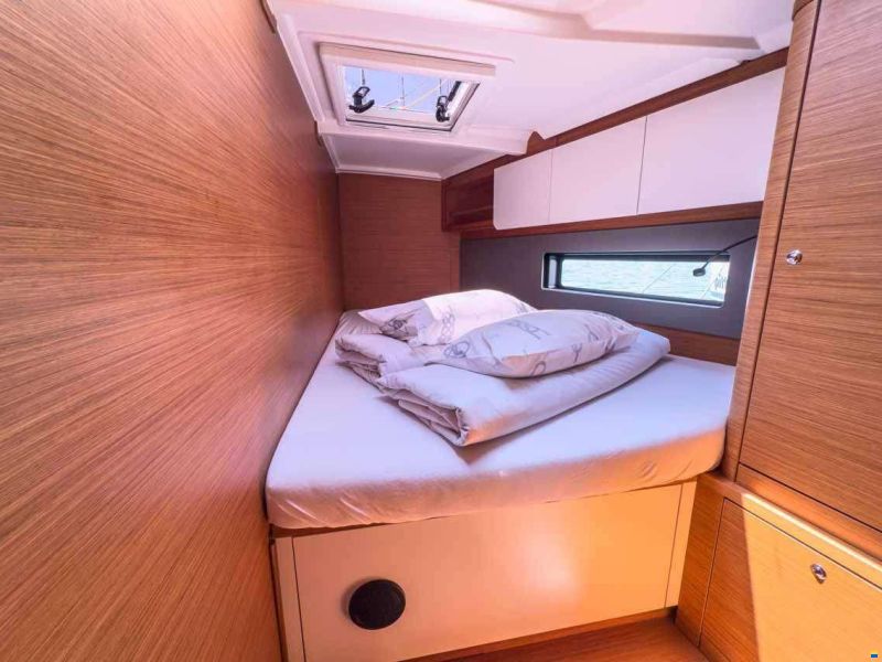 Dufour 44