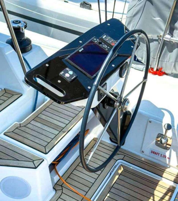 Dufour 44