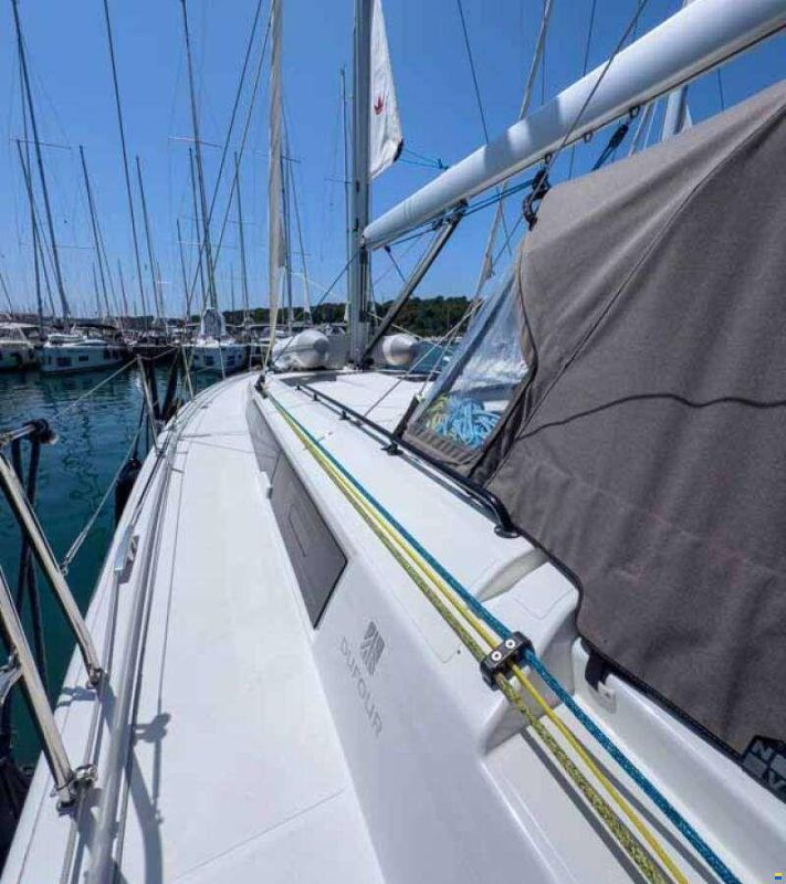 Dufour 44