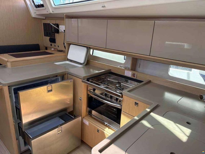 Bavaria C46