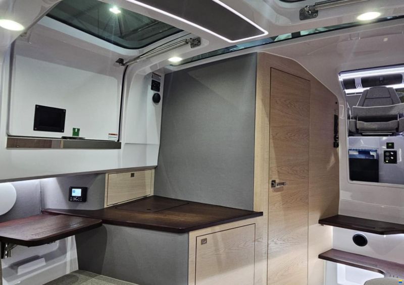 Axopar 45 XC Cross Cabin